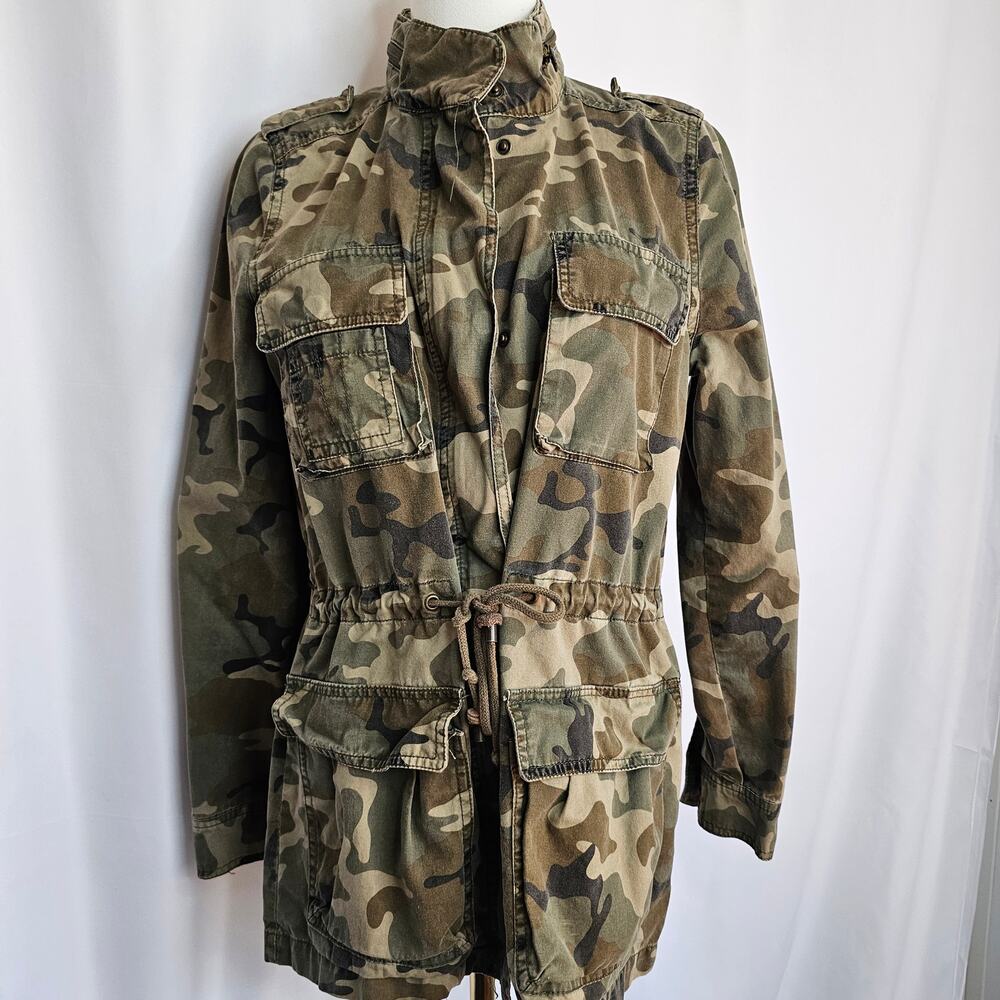 Love Tree S Camo Pattern‎ Military Utility Style Drawstring Jacket